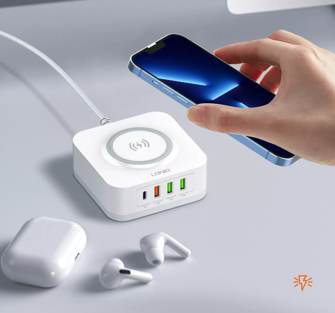 LDNIO AW004 - 32W Desktop Wireless Fast Charging Station